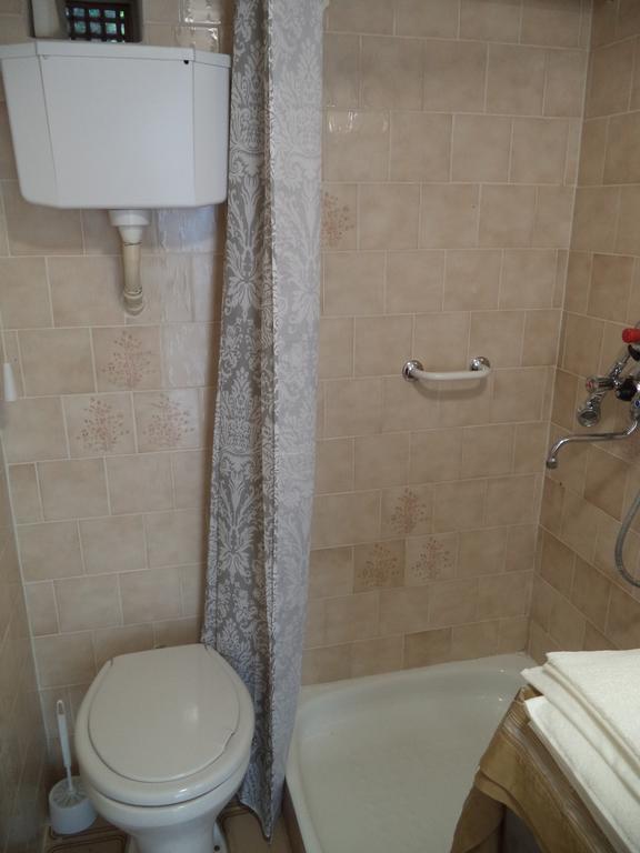 Napkelte Apartman Tihany Pokoj fotografie